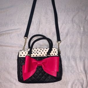 Besty Johnson purse